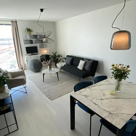 Luxury 1-bedroom With Sauna And Sea View *